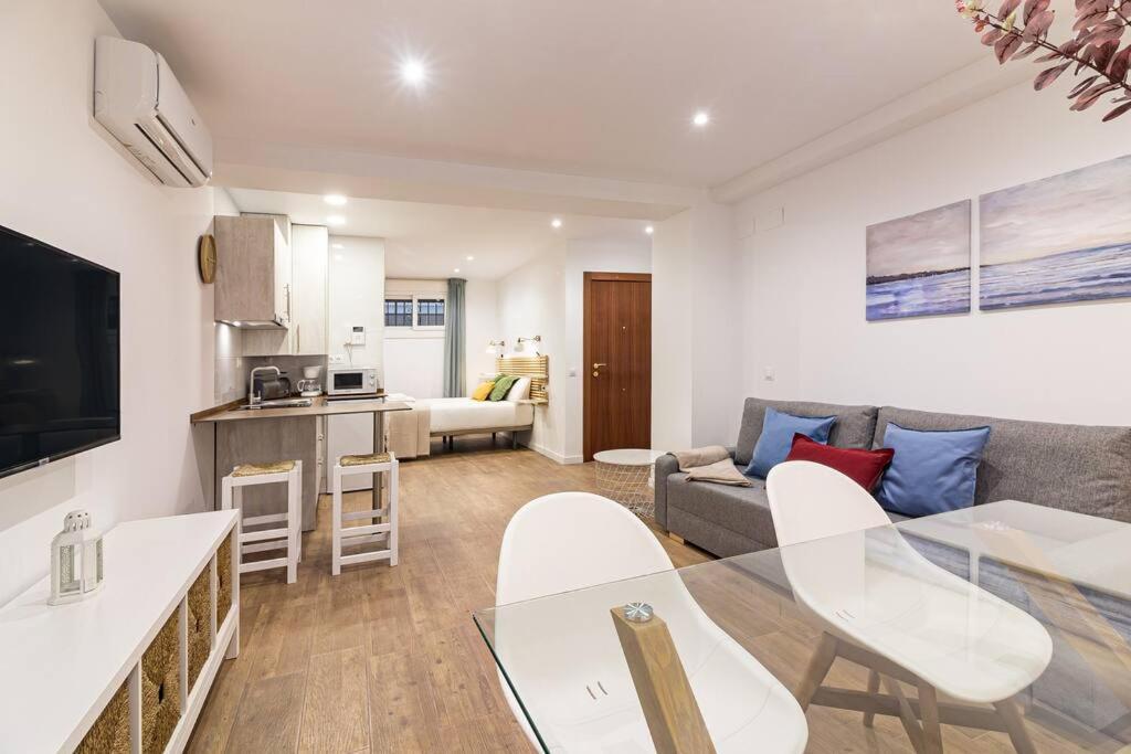 Malagueta Apartments Málaga Eksteriør billede